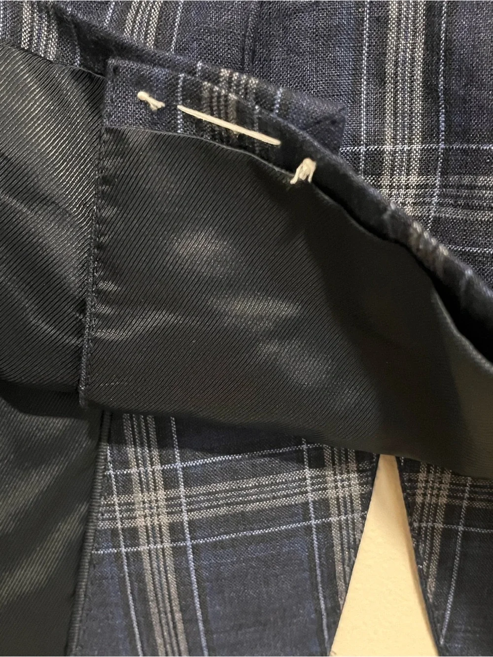 Banana Republic | Slim fit Windowpane plaid suit jacket/blazer Men’s size 42R